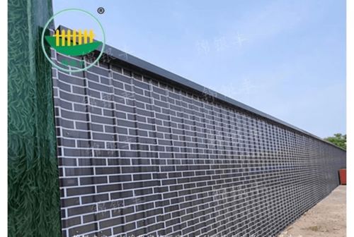 工地圍擋與護欄設施的應用與重要性 以新鄉(xiāng)、商丘、洛陽為例